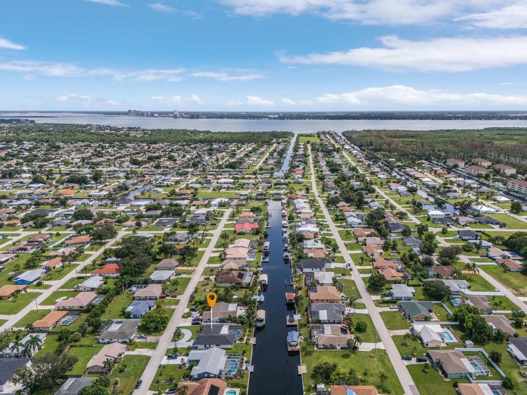 Villa Gulf Access, Kayaks, Heated Pool - Cape By The Ocean - Roelens Cape Coral Exterior foto