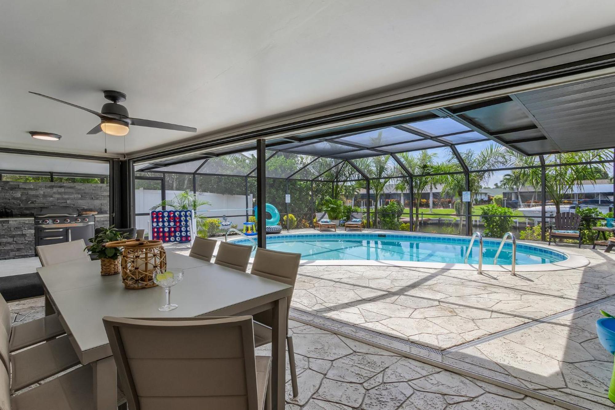 Villa Gulf Access, Kayaks, Heated Pool - Cape By The Ocean - Roelens Cape Coral Exterior foto