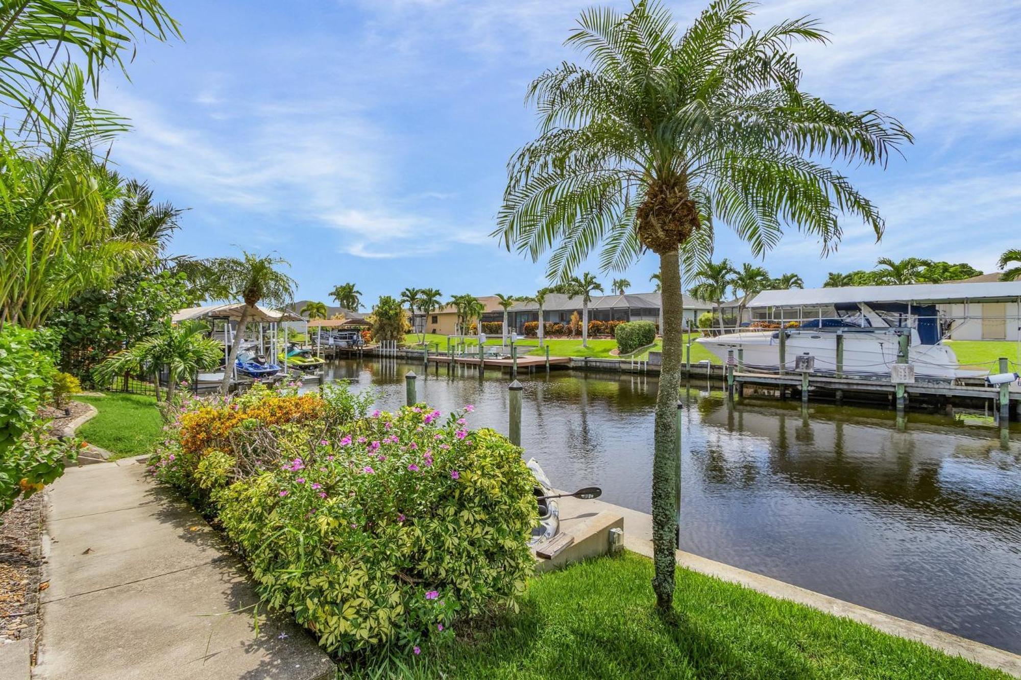 Villa Gulf Access, Kayaks, Heated Pool - Cape By The Ocean - Roelens Cape Coral Exterior foto